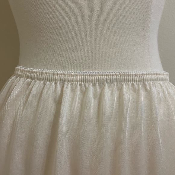 VINTAGE Cream Midi Half Slip Double Side Slits - Picture 4 of 9